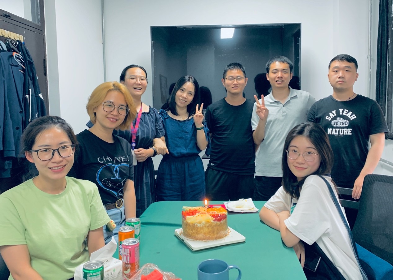 Happy One-Year Birthday to Zhoulab